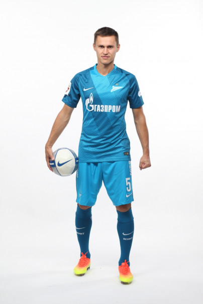 Фотосессия футболистов и тренеров основного состава ФК «Зенит» сезона 2016/2017