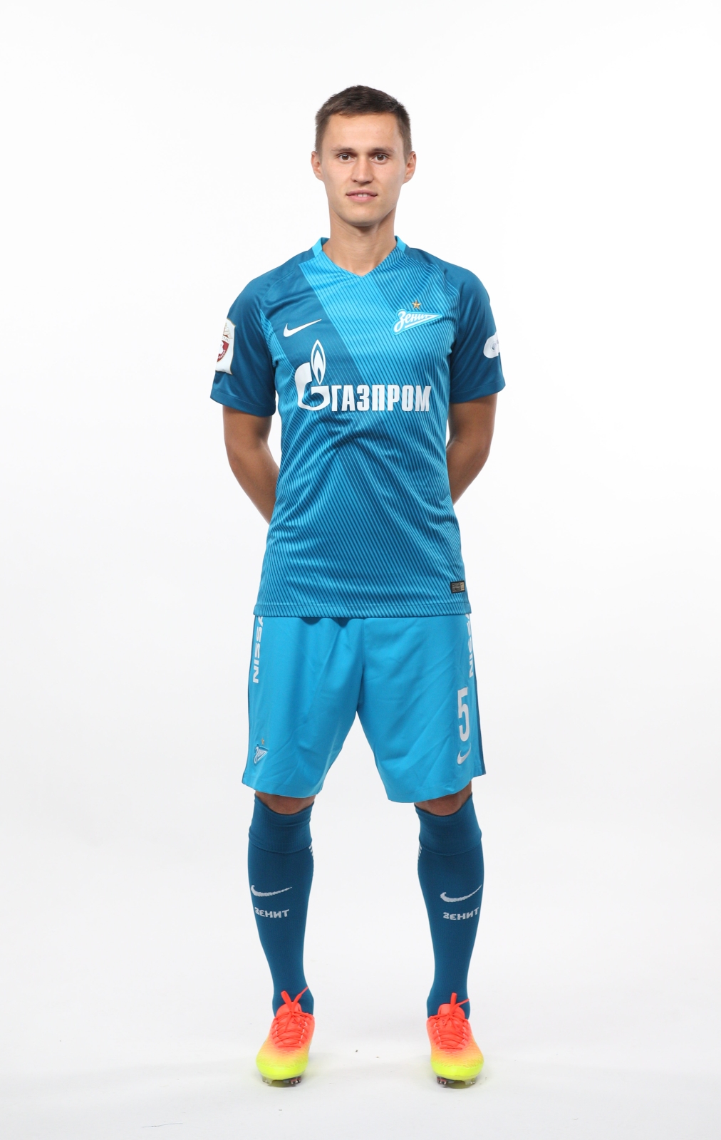 Фотосессия футболистов и тренеров основного состава ФК «Зенит» сезона 2016/2017