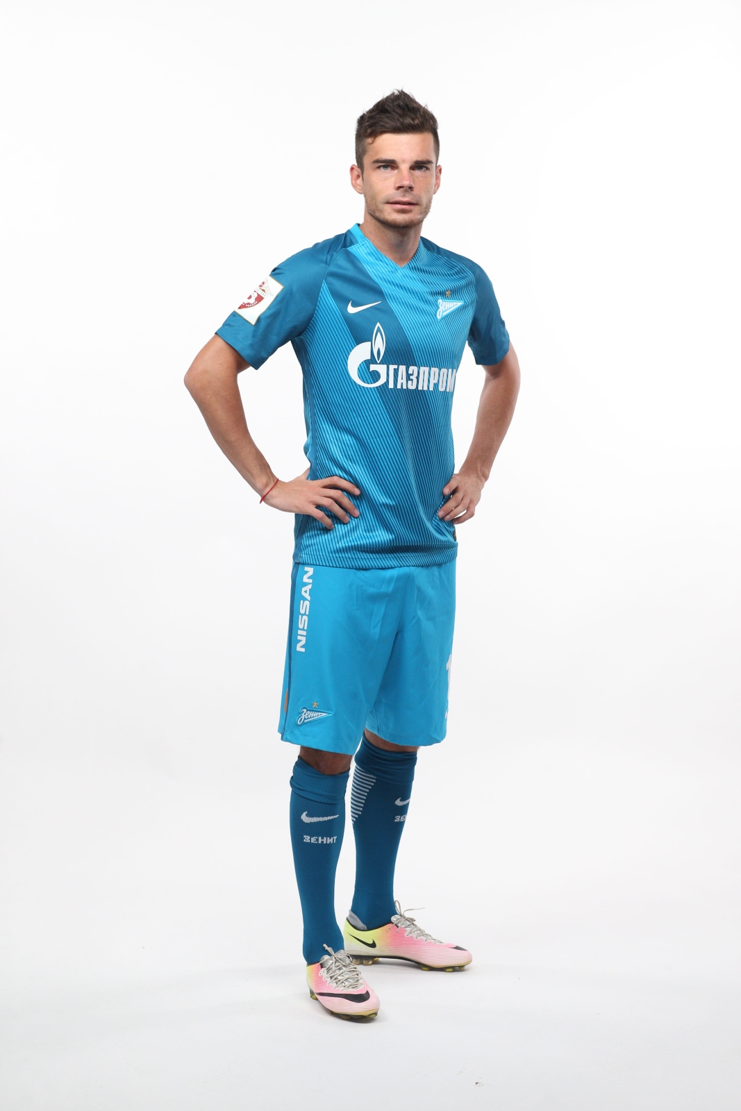 Фотосессия футболистов и тренеров основного состава ФК «Зенит» сезона 2016/2017