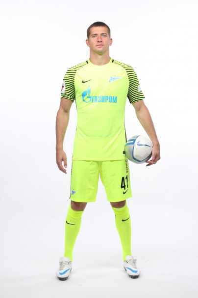 Фотосессия футболистов и тренеров основного состава ФК «Зенит» сезона 2016/2017