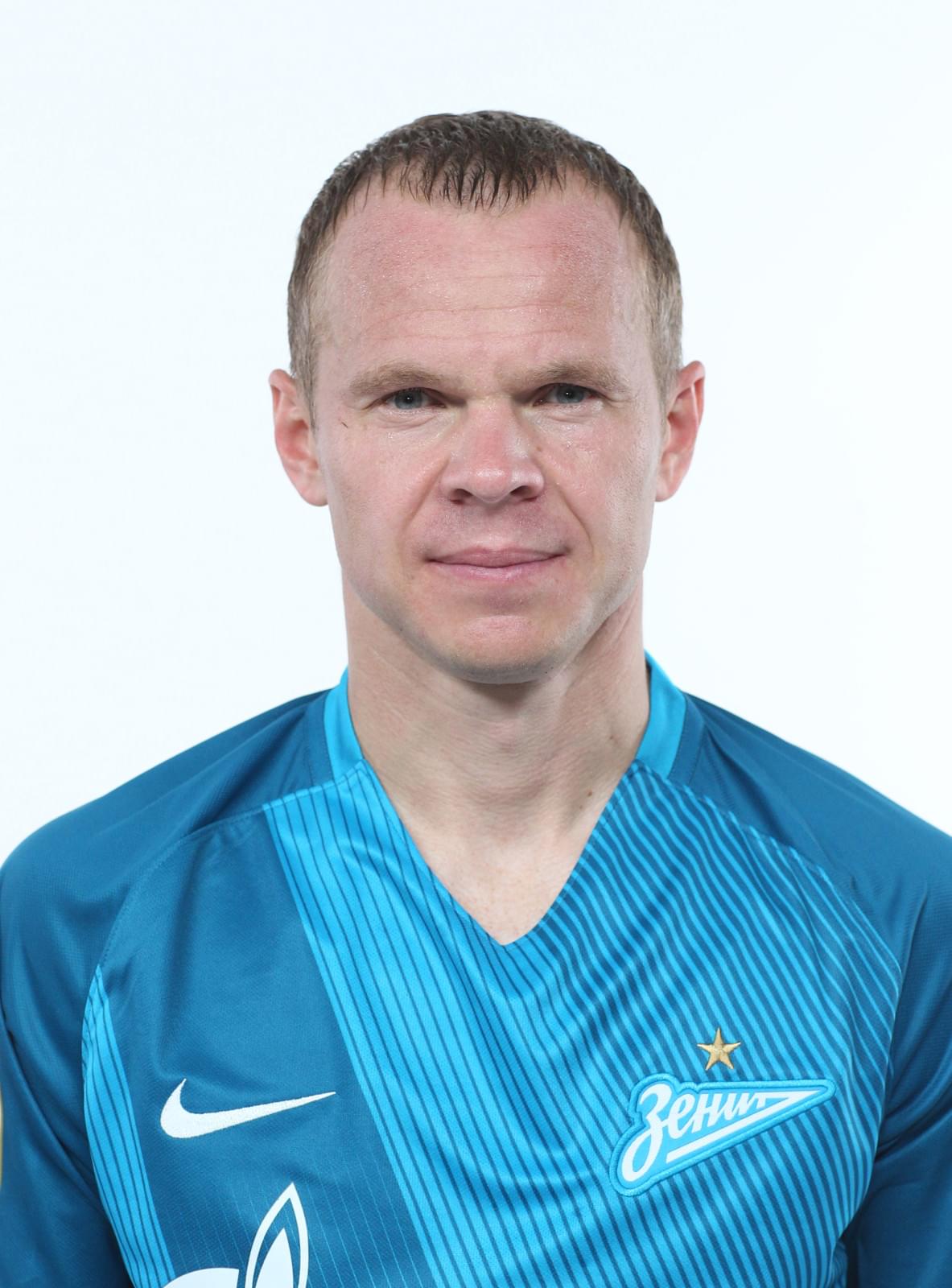 Фотосессия футболистов и тренеров основного состава ФК «Зенит» сезона 2016/2017