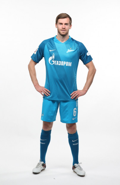 Фотосессия футболистов и тренеров основного состава ФК «Зенит» сезона 2016/2017