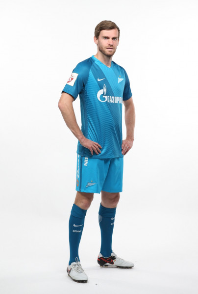 Фотосессия футболистов и тренеров основного состава ФК «Зенит» сезона 2016/2017