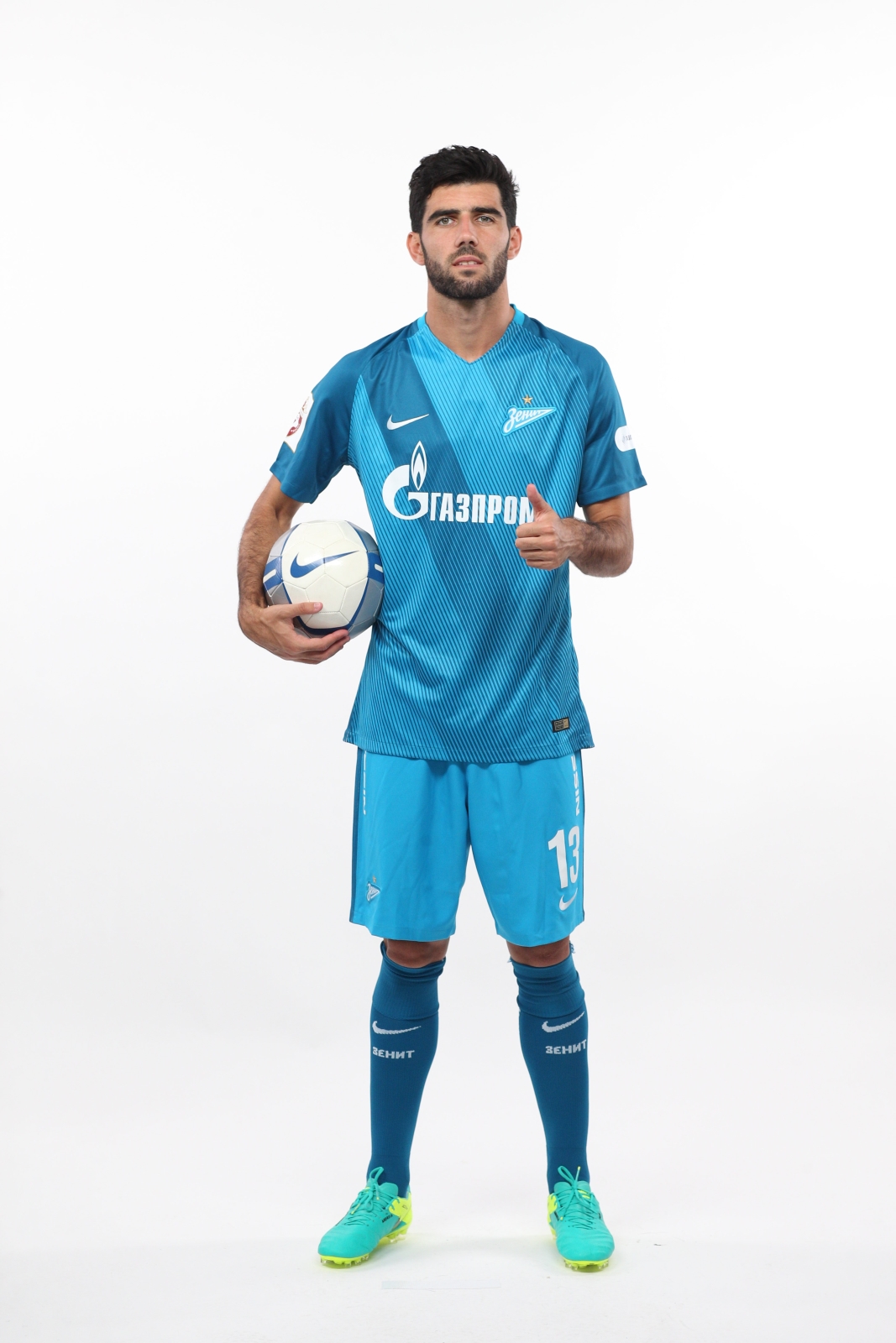 Фотосессия футболистов и тренеров основного состава ФК «Зенит» сезона 2016/2017