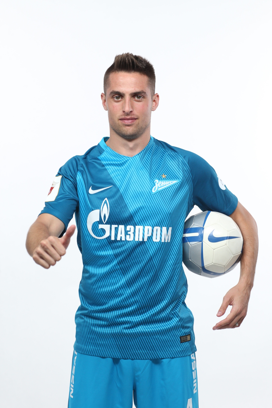 Фотосессия футболистов и тренеров основного состава ФК «Зенит» сезона 2016/2017