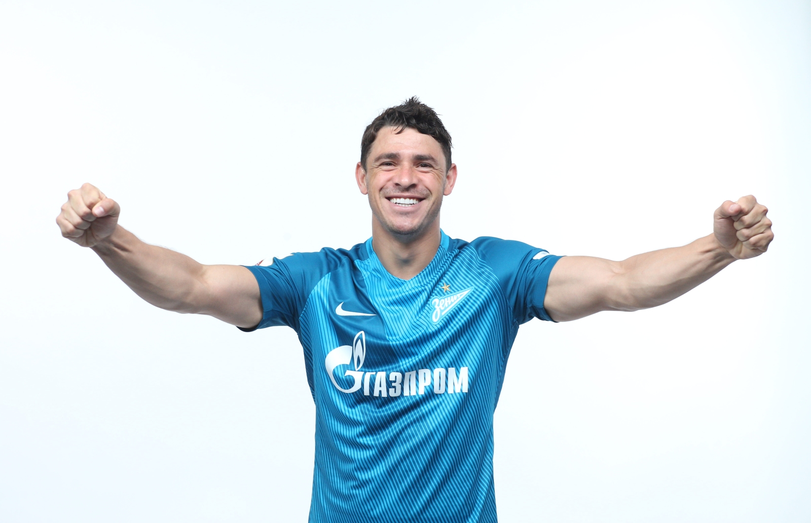 Фотосессия футболистов и тренеров основного состава ФК «Зенит» сезона 2016/2017