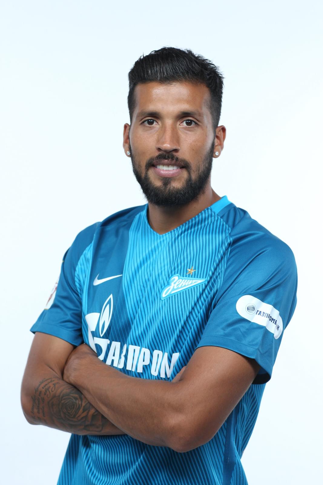 Фотосессия футболистов и тренеров основного состава ФК «Зенит» сезона 2016/2017