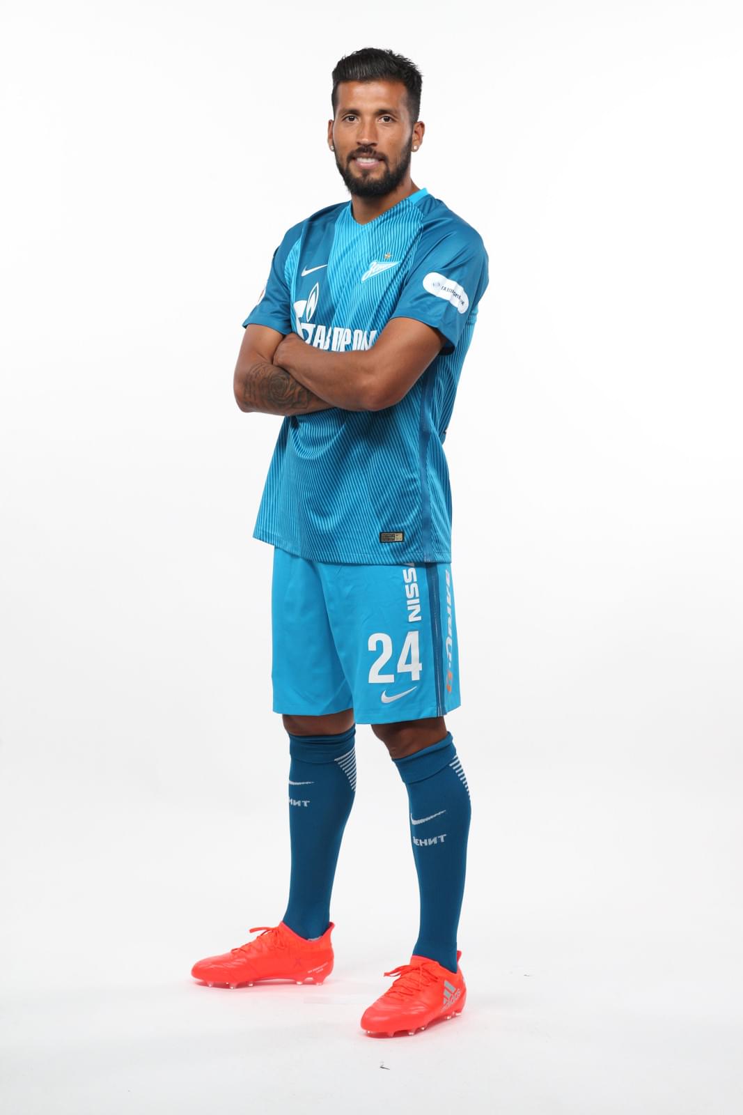 Фотосессия футболистов и тренеров основного состава ФК «Зенит» сезона 2016/2017