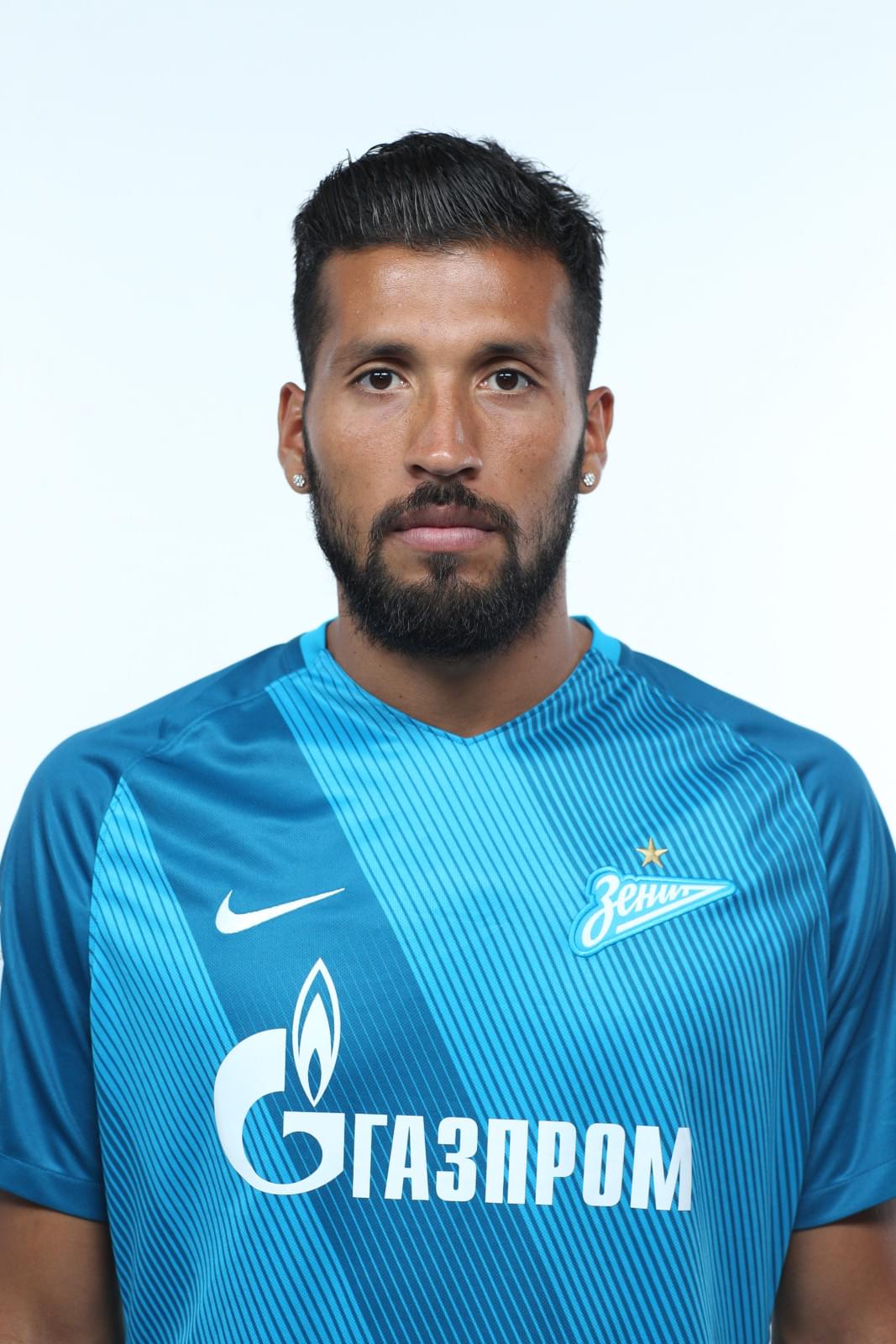 Фотосессия футболистов и тренеров основного состава ФК «Зенит» сезона 2016/2017