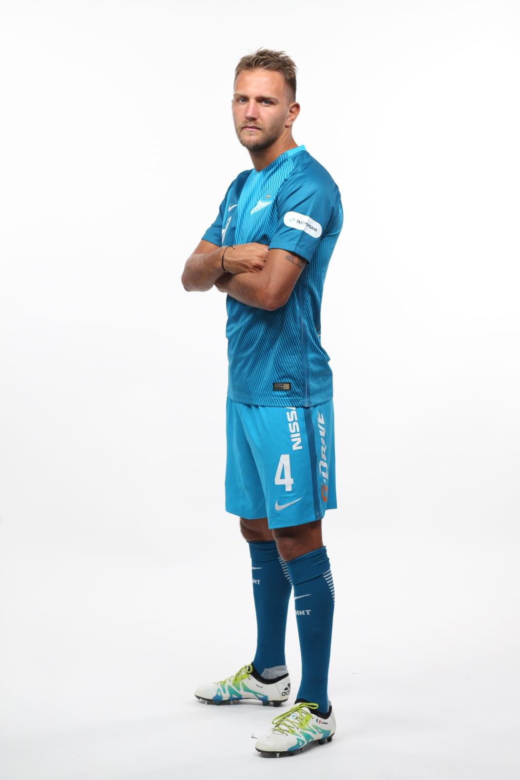 Фотосессия футболистов и тренеров основного состава ФК «Зенит» сезона 2016/2017