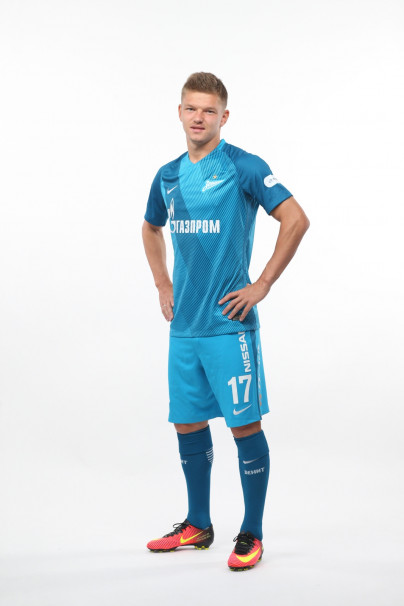 Фотосессия футболистов и тренеров основного состава ФК «Зенит» сезона 2016/2017