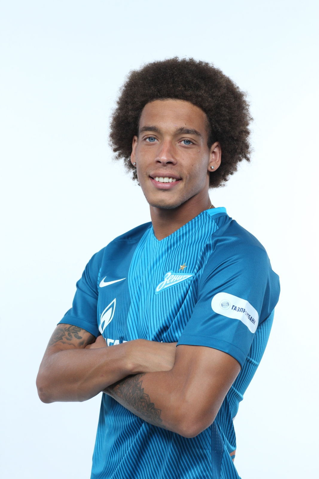 Фотосессия футболистов и тренеров основного состава ФК «Зенит» сезона 2016/2017