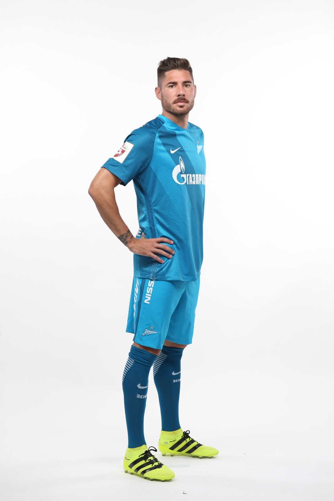 Фотосессия футболистов и тренеров основного состава ФК «Зенит» сезона 2016/2017