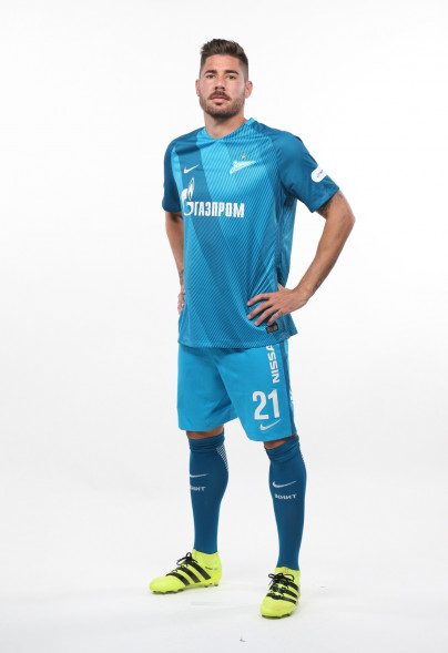 Фотосессия футболистов и тренеров основного состава ФК «Зенит» сезона 2016/2017