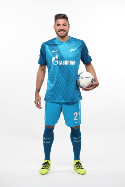 Фотосессия футболистов и тренеров основного состава ФК «Зенит» сезона 2016/2017