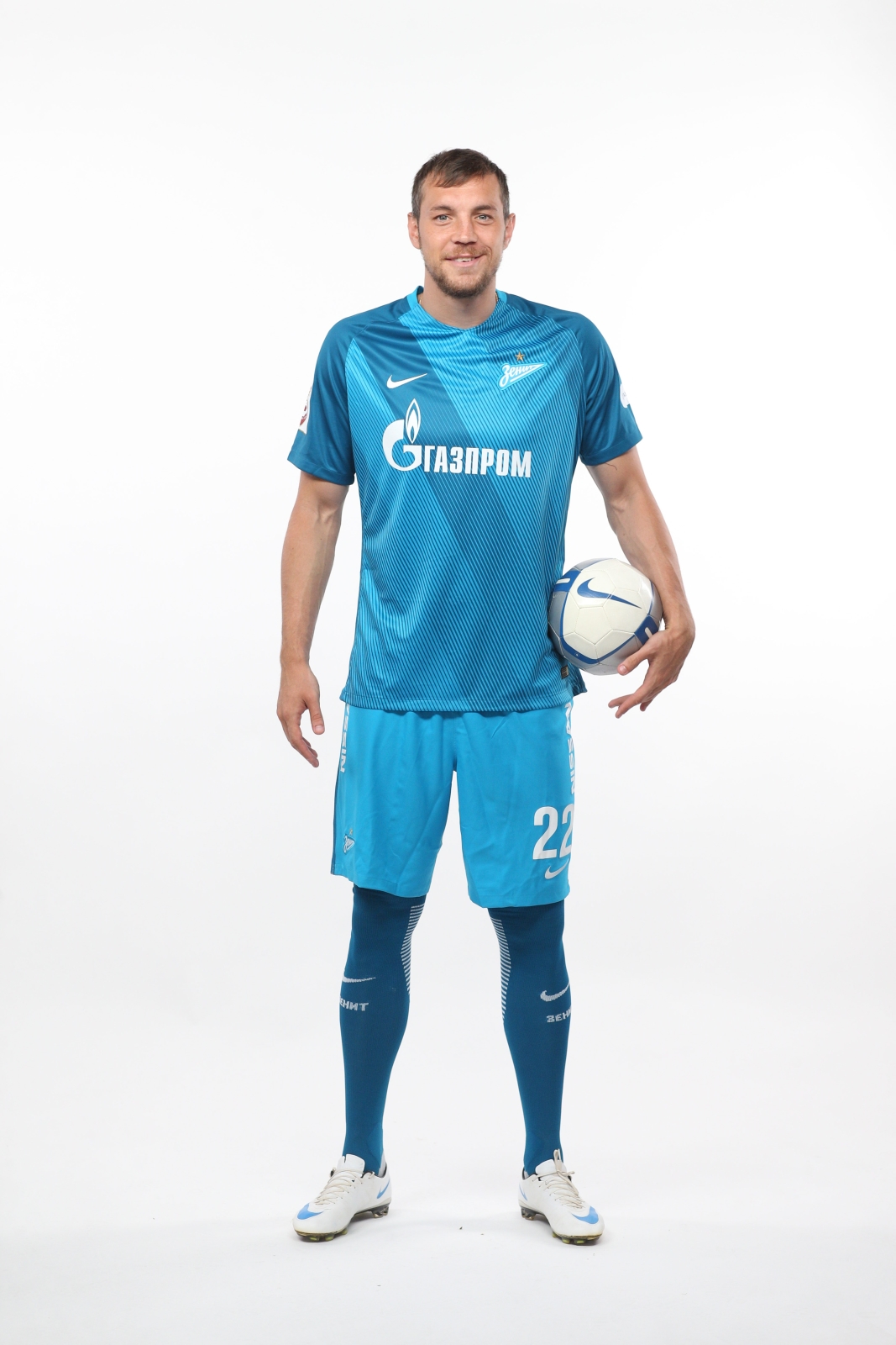 Фотосессия футболистов и тренеров основного состава ФК «Зенит» сезона 2016/2017