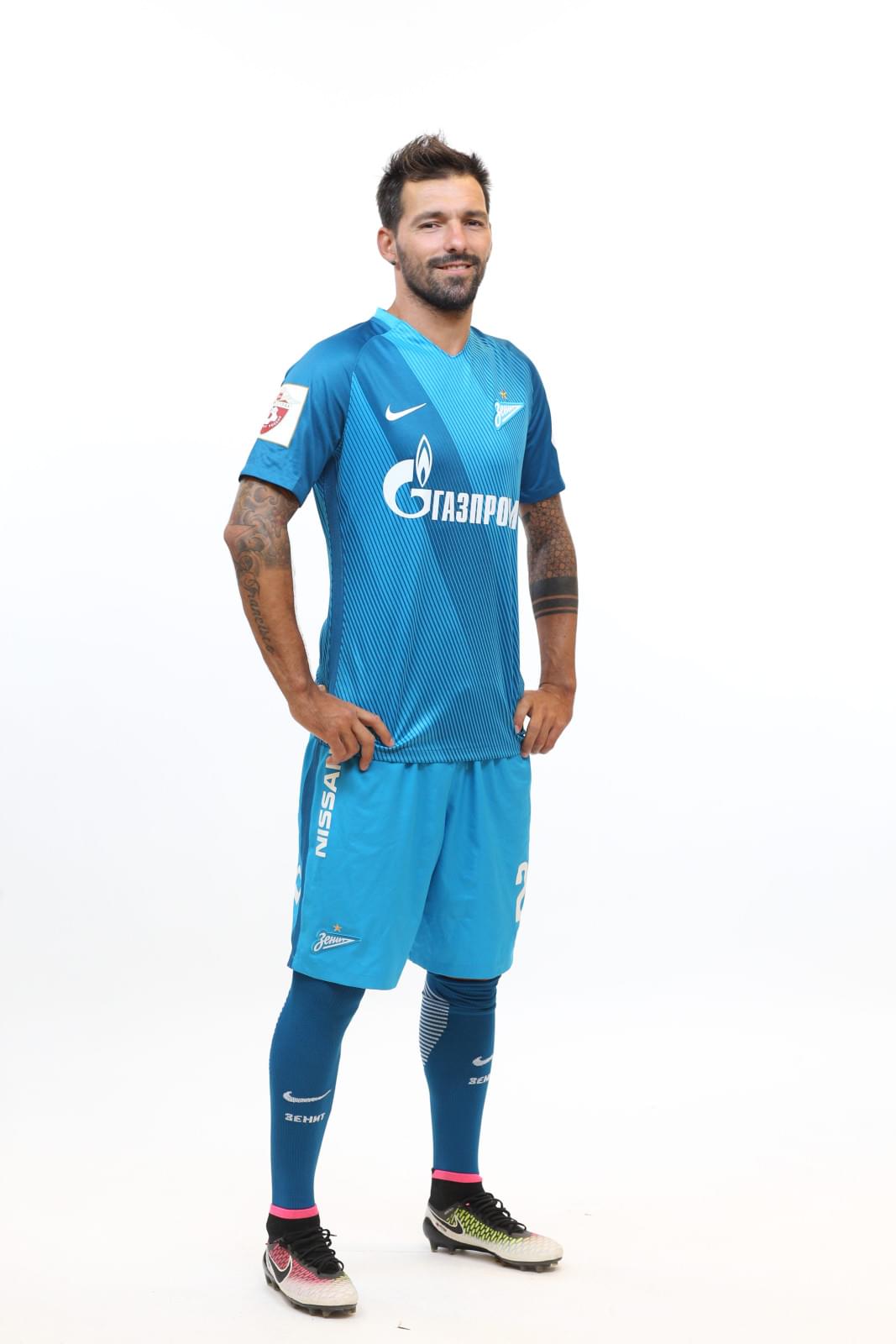 Фотосессия футболистов и тренеров основного состава ФК «Зенит» сезона 2016/2017