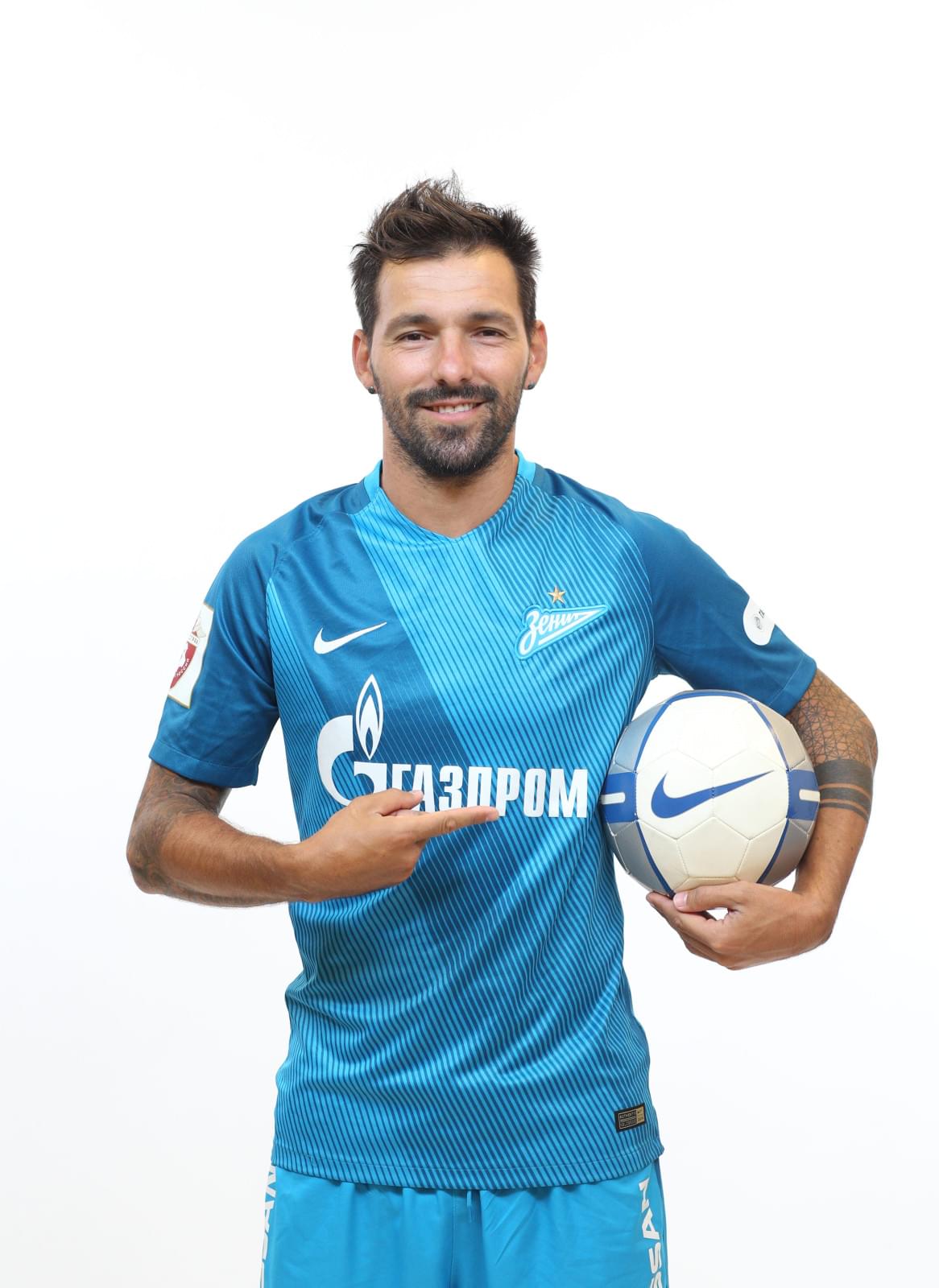 Фотосессия футболистов и тренеров основного состава ФК «Зенит» сезона 2016/2017