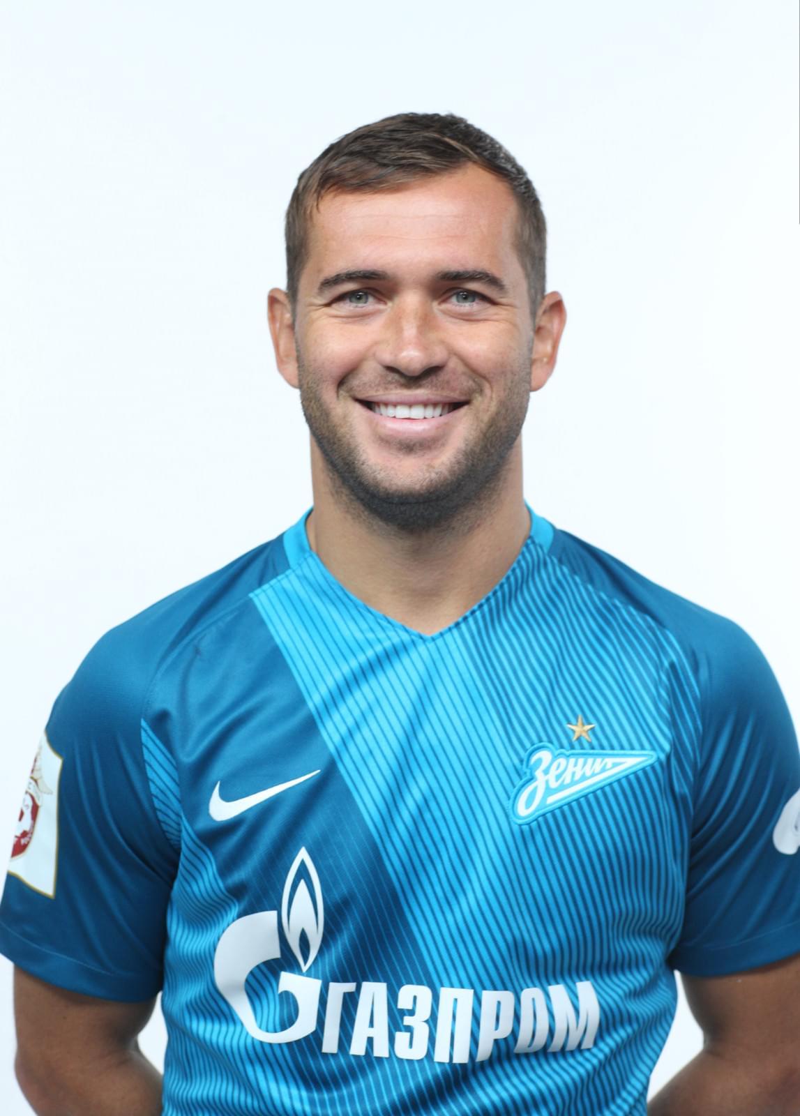 Фотосессия футболистов и тренеров основного состава ФК «Зенит» сезона 2016/2017