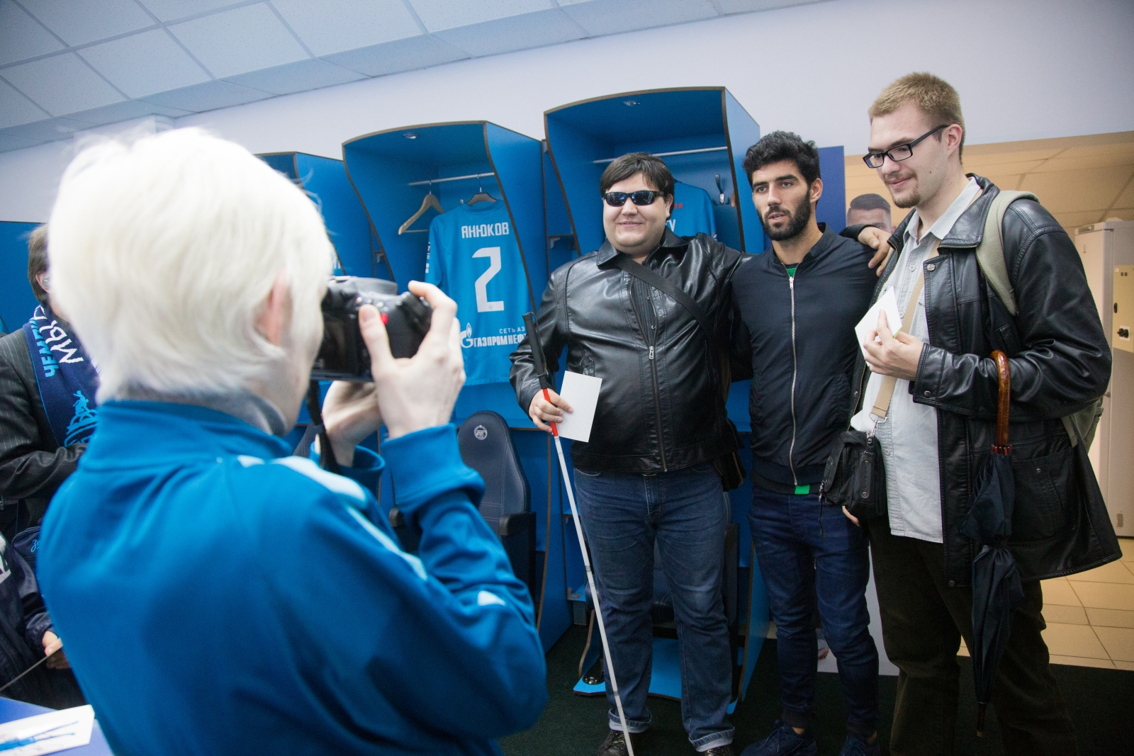 Автограф-сессия Луиша Нету, защитника «Зенита»