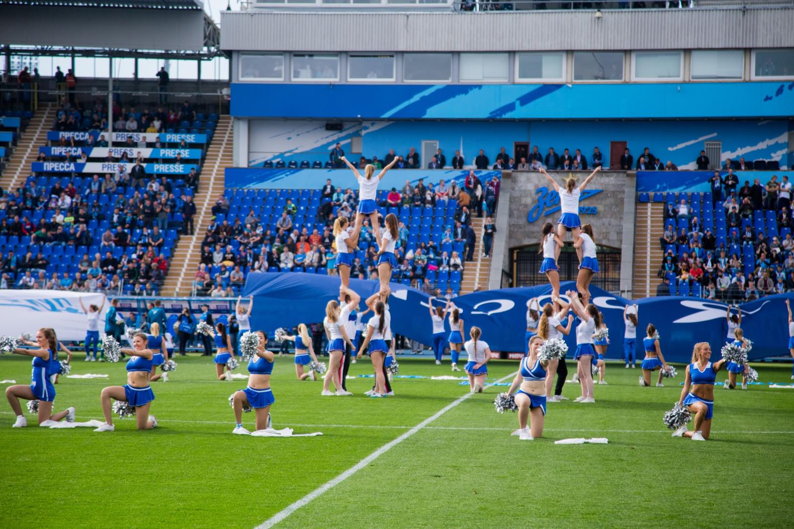 Авиакомпания «Россия» на матче «Зенит» — ЦСКА