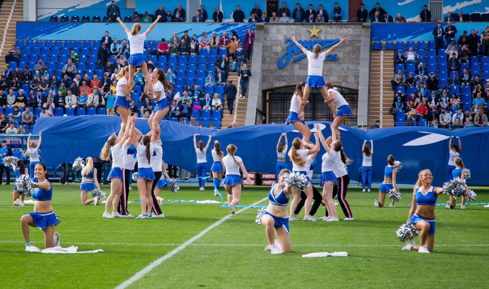 Авиакомпания «Россия» на матче «Зенит» — ЦСКА