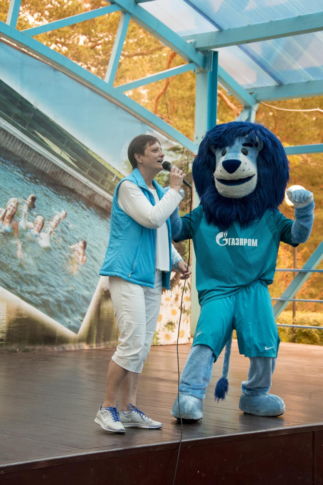 Синегривый Лев посетил детский лагерь «Звездный»