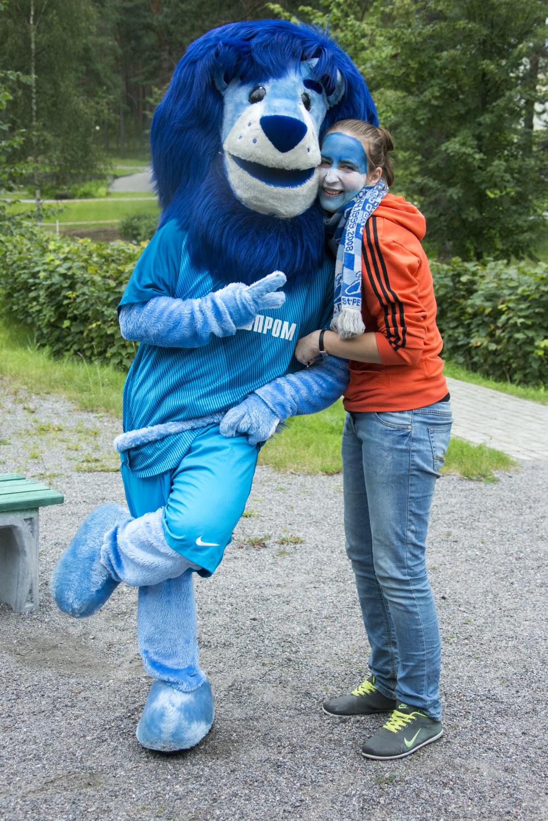 Синегривый Лев посетил детский лагерь «Звездный»