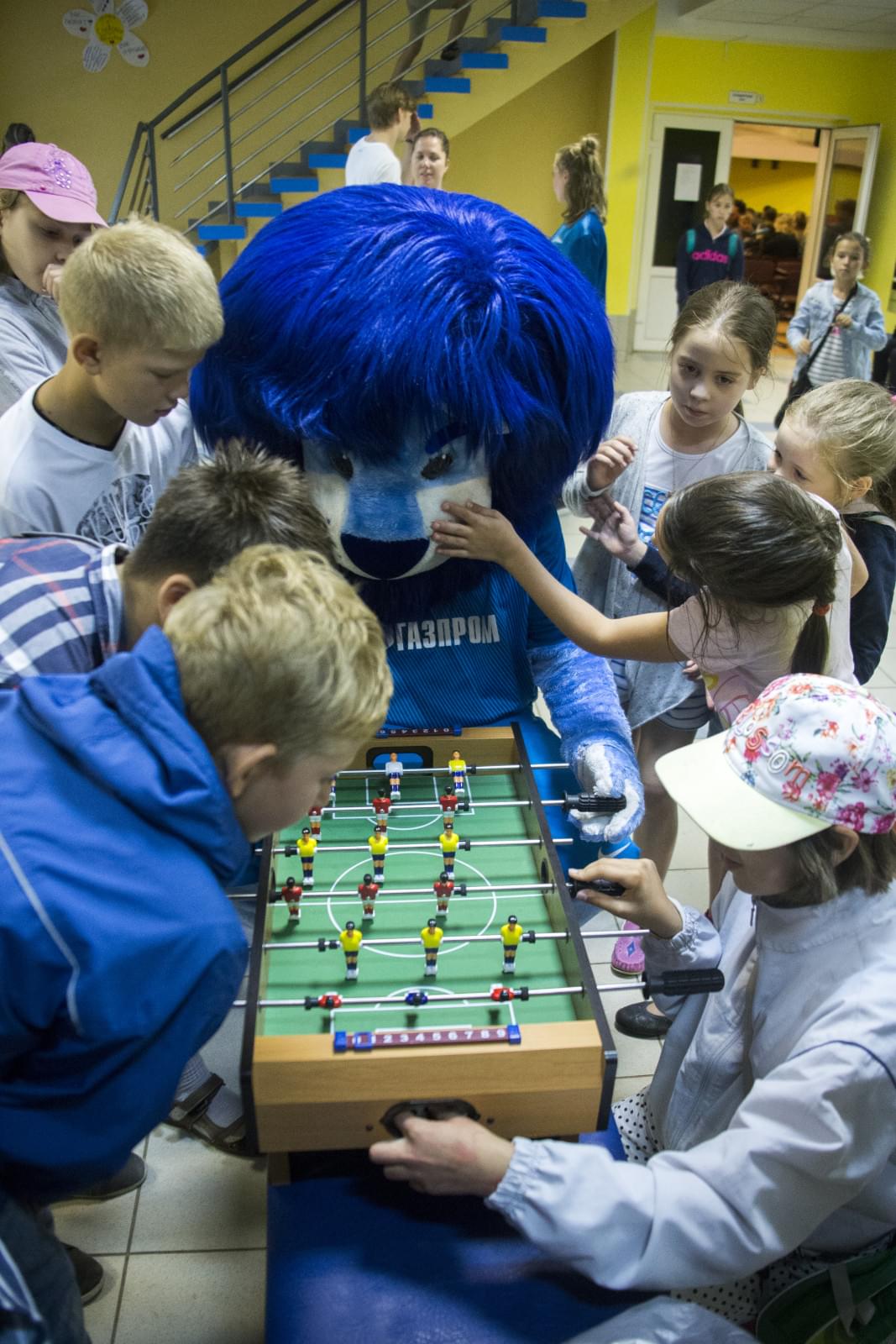 Синегривый Лев посетил детский лагерь «Звездный»