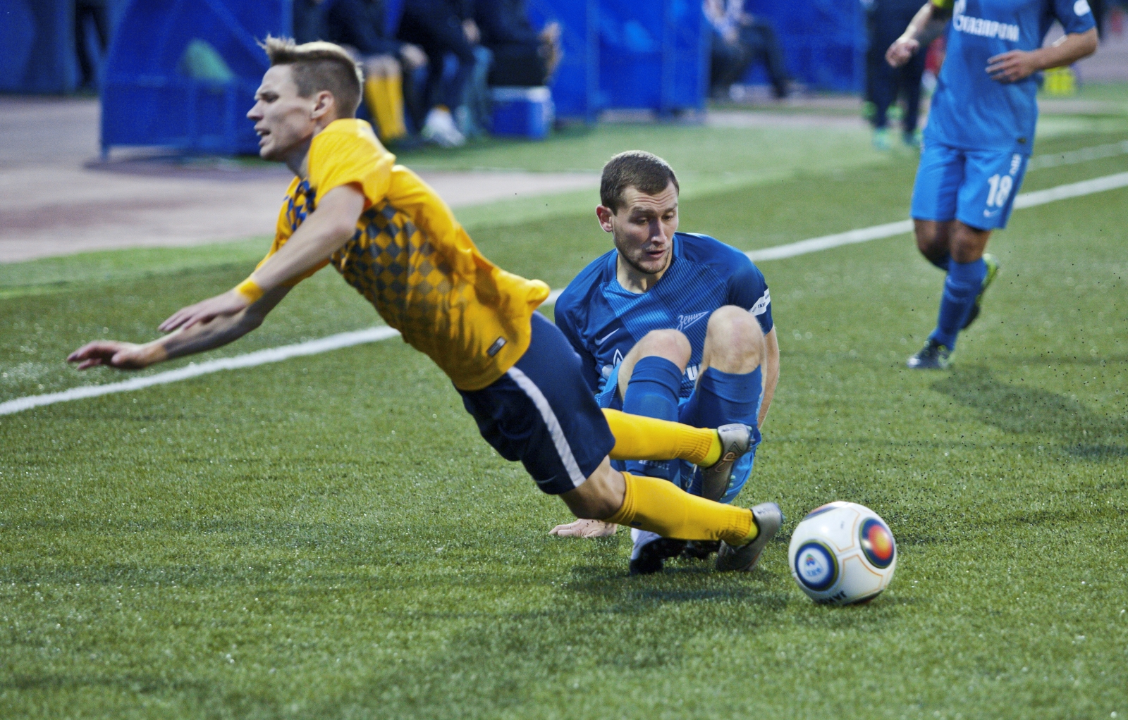 ФОНБЕТ-Первенство России среди клубов ФНЛ, 10-й тур, «Зенит» — «Луч-Энергия»