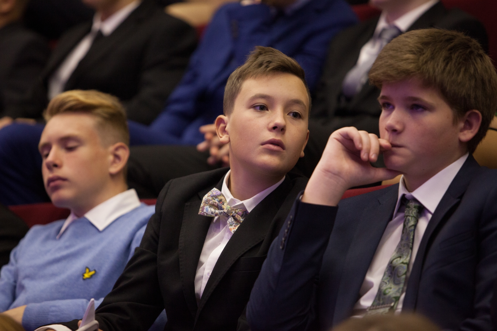 Александр Кержаков и Владимир Казаченок поздравили школьников с Днем знаний