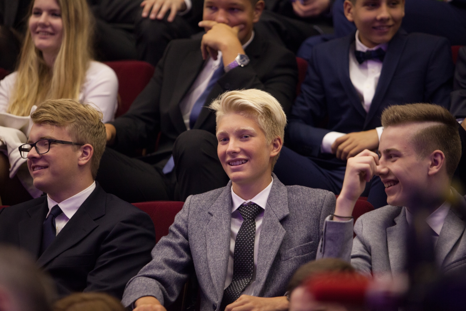 Александр Кержаков и Владимир Казаченок поздравили школьников с Днем знаний