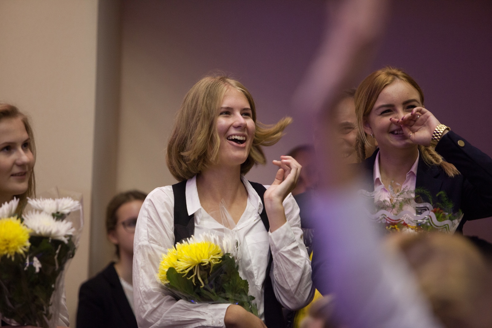 Александр Кержаков и Владимир Казаченок поздравили школьников с Днем знаний