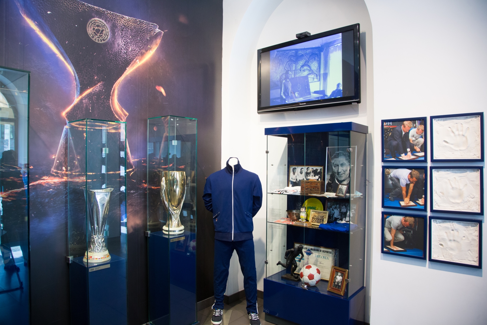 Открытие выставки, посвященной 90-летию Германа Зонина