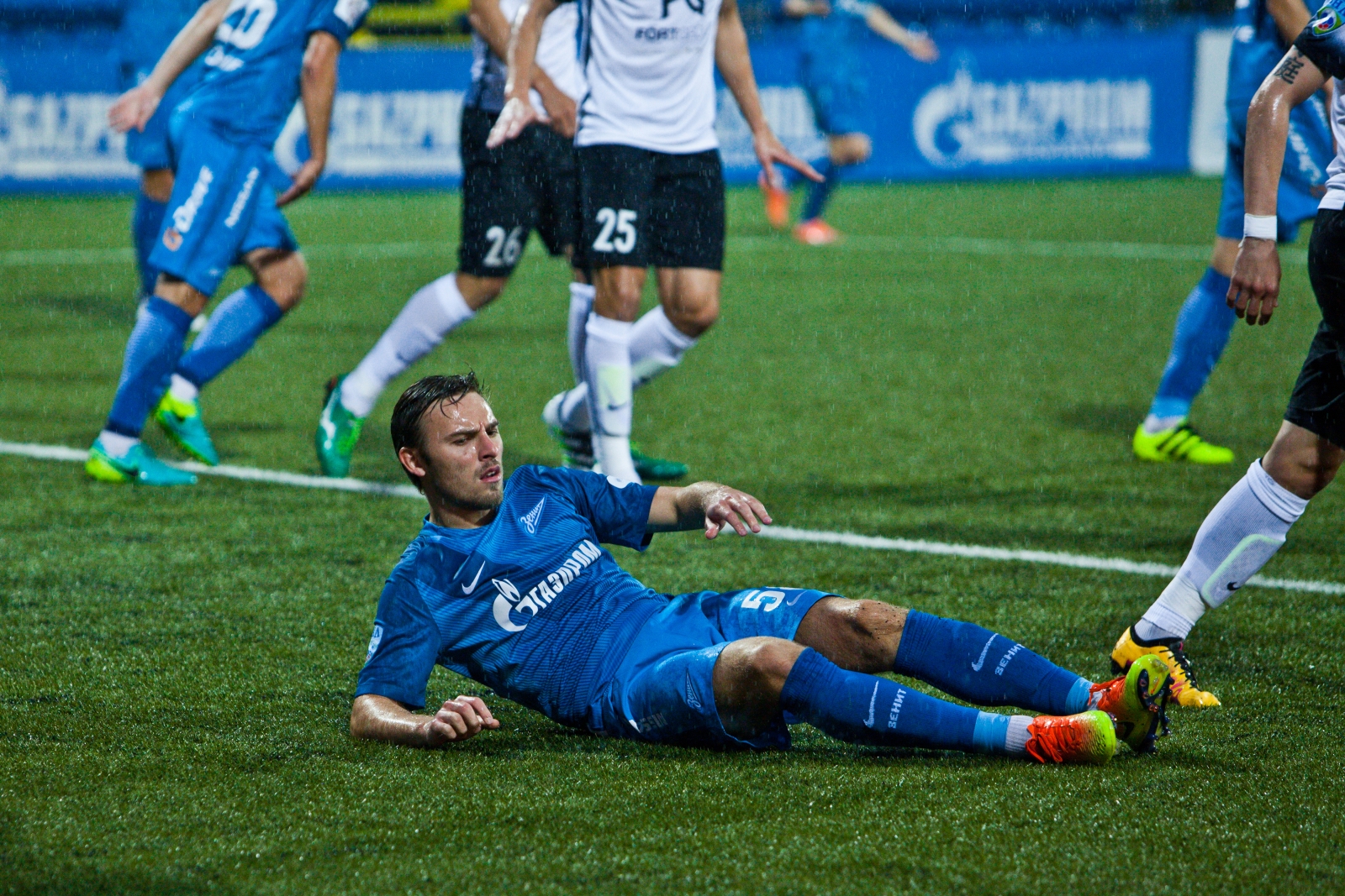 ФОНБЕТ-Первенство России среди клубов ФНЛ, 12-й тур, «Зенит» — «Тосно»