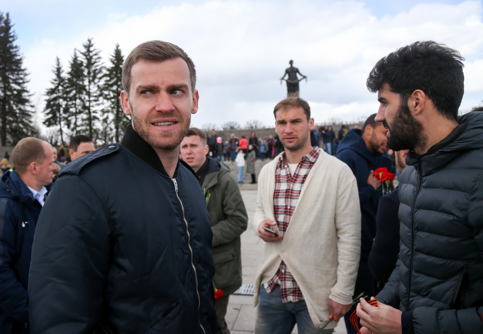 «Зенит» на Пискаревском мемориале