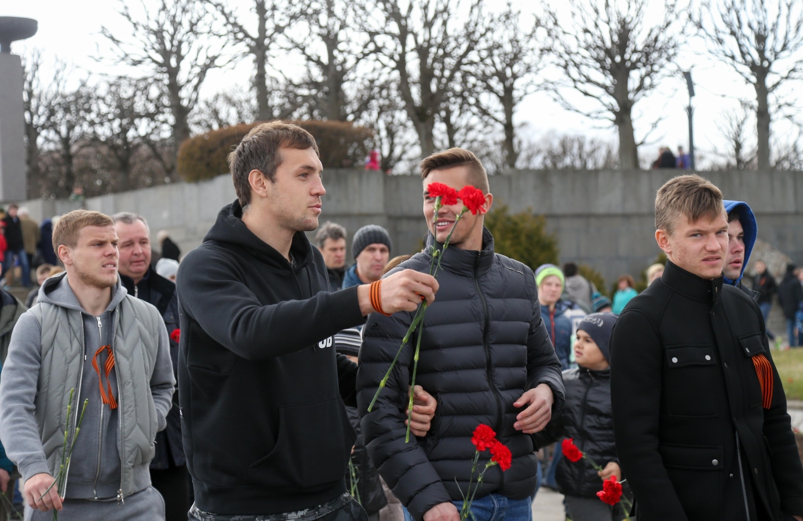 «Зенит» на Пискаревском мемориале