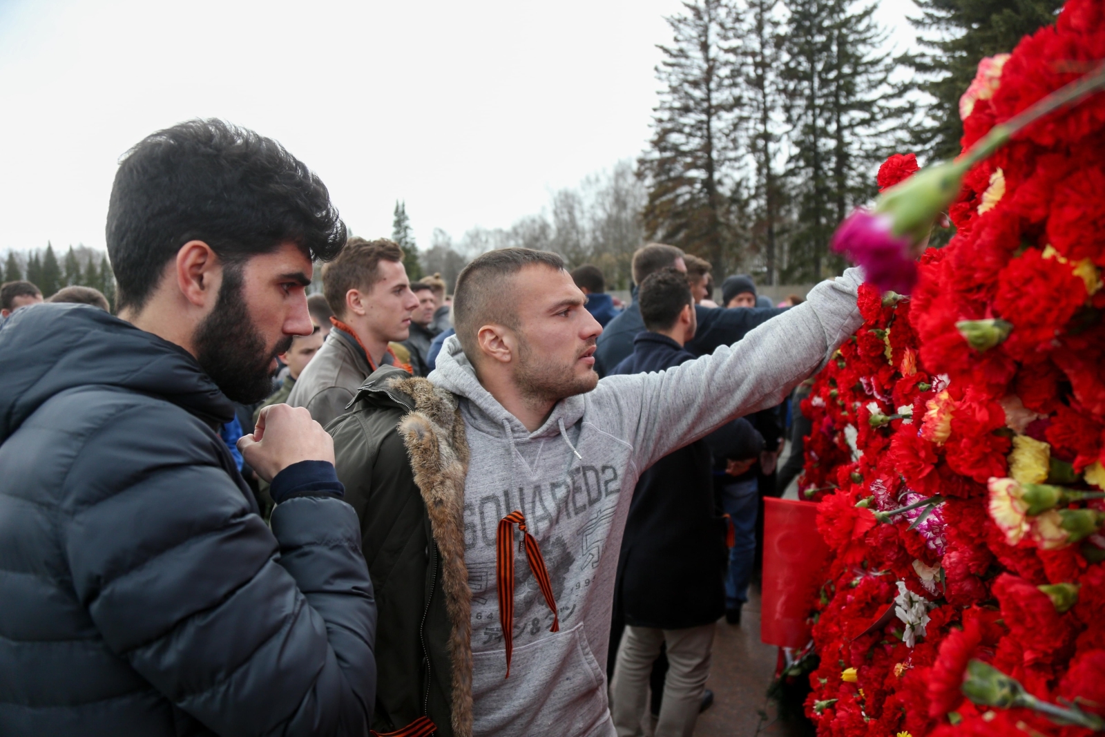 «Зенит» на Пискаревском мемориале
