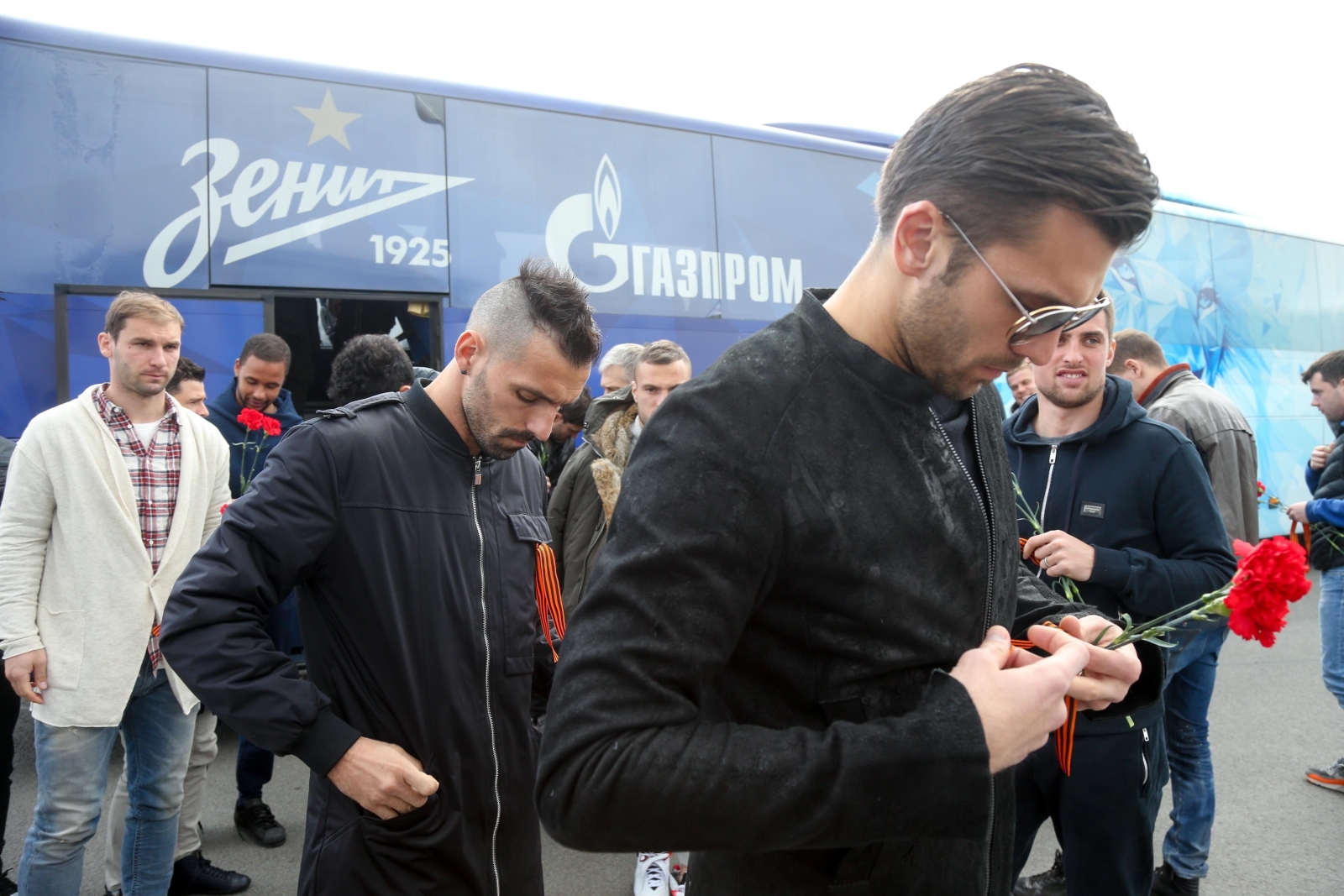 «Зенит» на Пискаревском мемориале