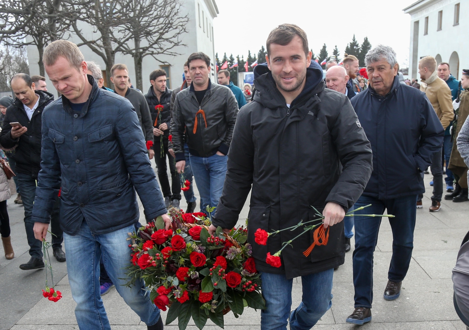 «Зенит» на Пискаревском мемориале