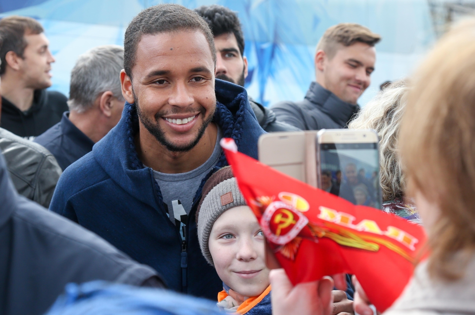 «Зенит» на Пискаревском мемориале