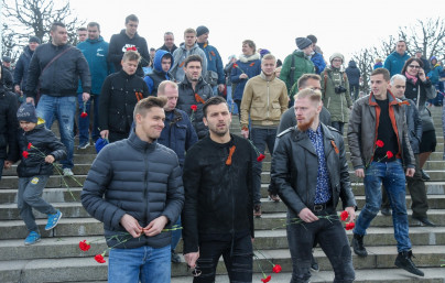 «Зенит» на Пискаревском мемориале