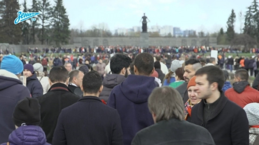 «Зенит-ТВ»: сине-бело-голубые почтили память жертв Великой Отечественной войны