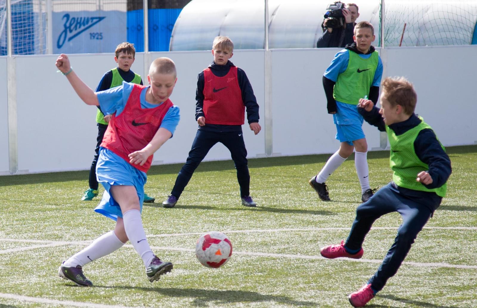 Товарищеский матч между воспитанниками Академии «Зенита» и Детской деревни SOS Пушкин