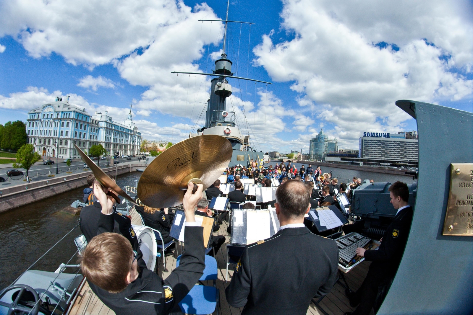 День Защиты Детей на Крейсере «Аврора»