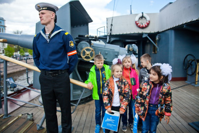 День Защиты Детей на Крейсере «Аврора»