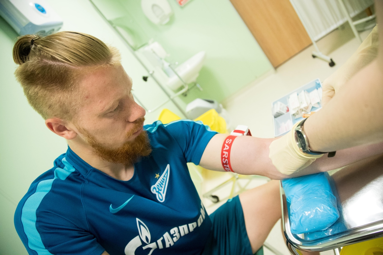 Медосмотр футболистов основного состава ФК «Зенит»