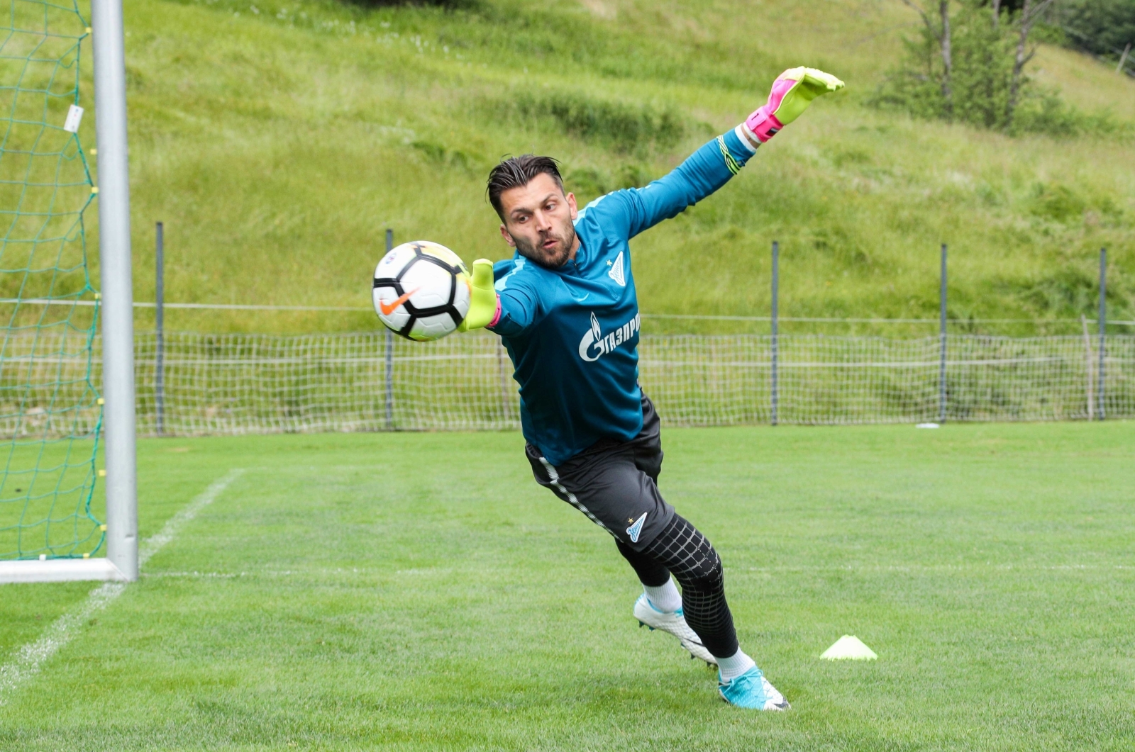 «Газпром»-тренировочные сборы в Австрии: 17 июня, утренняя тренировка