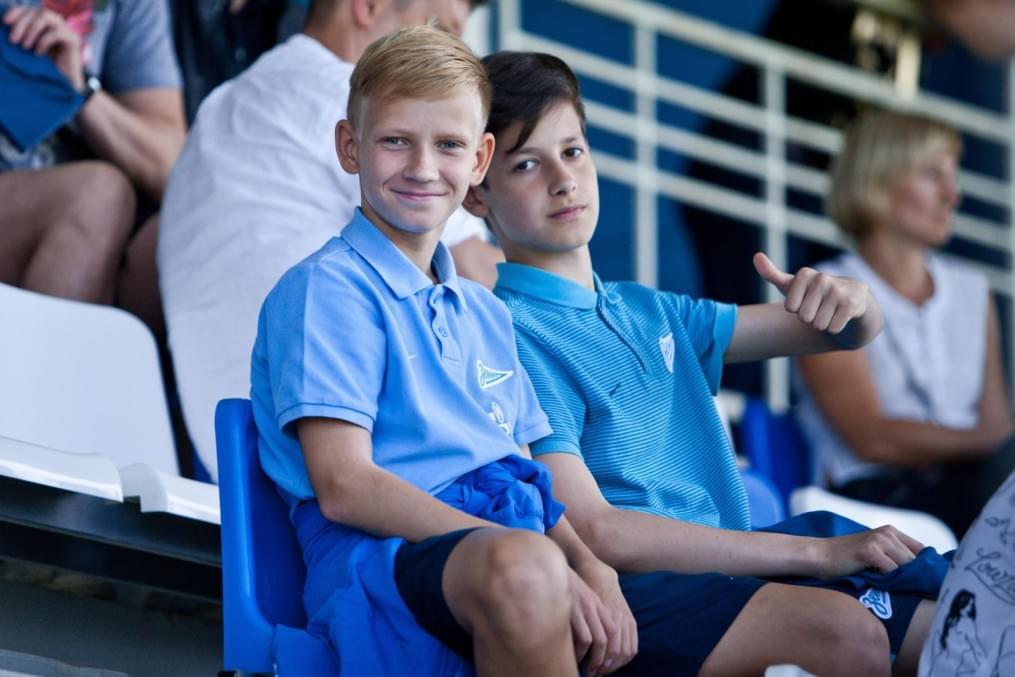 Матч между командами академий «Зенита» и московского «Спартака»