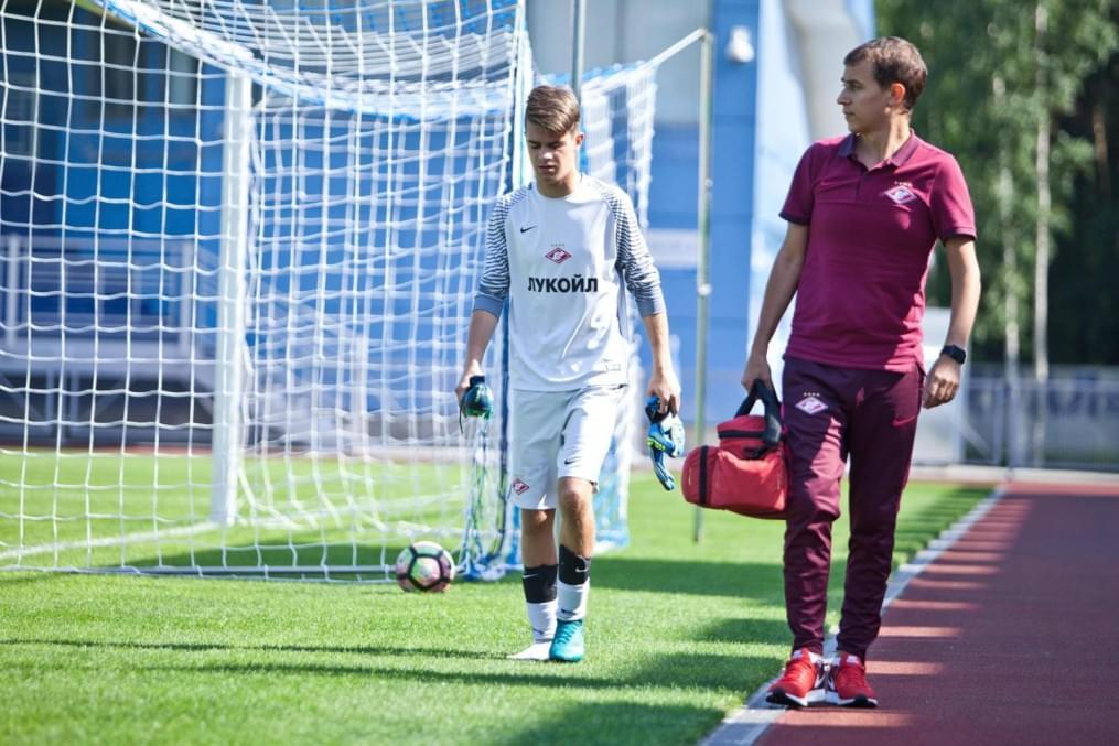 Матч между командами академий «Зенита» и московского «Спартака»